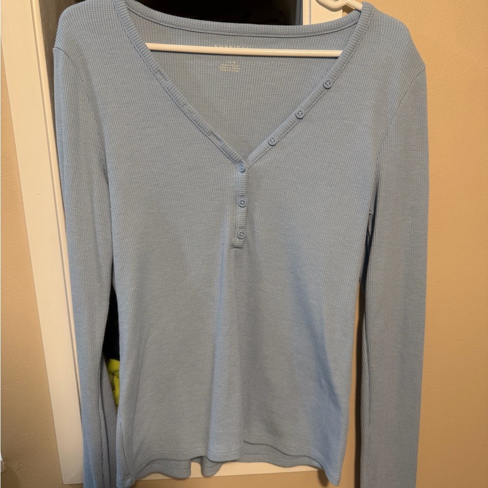 American Eagle Light Blue V-Neck Long Sleeve Top